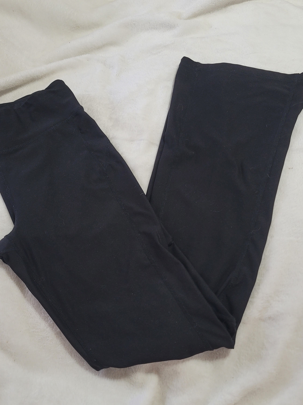 Xersion Sz Medium Black Slim‎ Fit Classic Yoga Pants Stretch Flare Athletic Gym